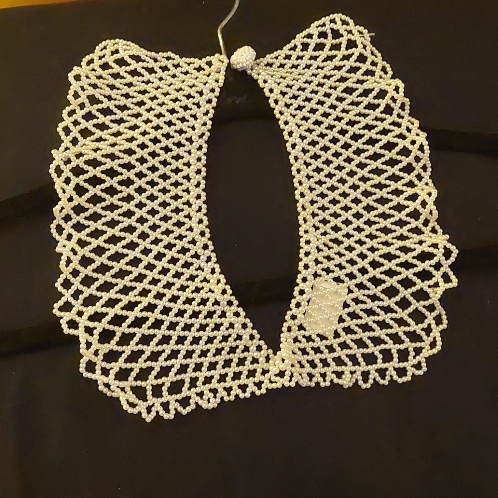 Pearl Vintage Beaded Collar |